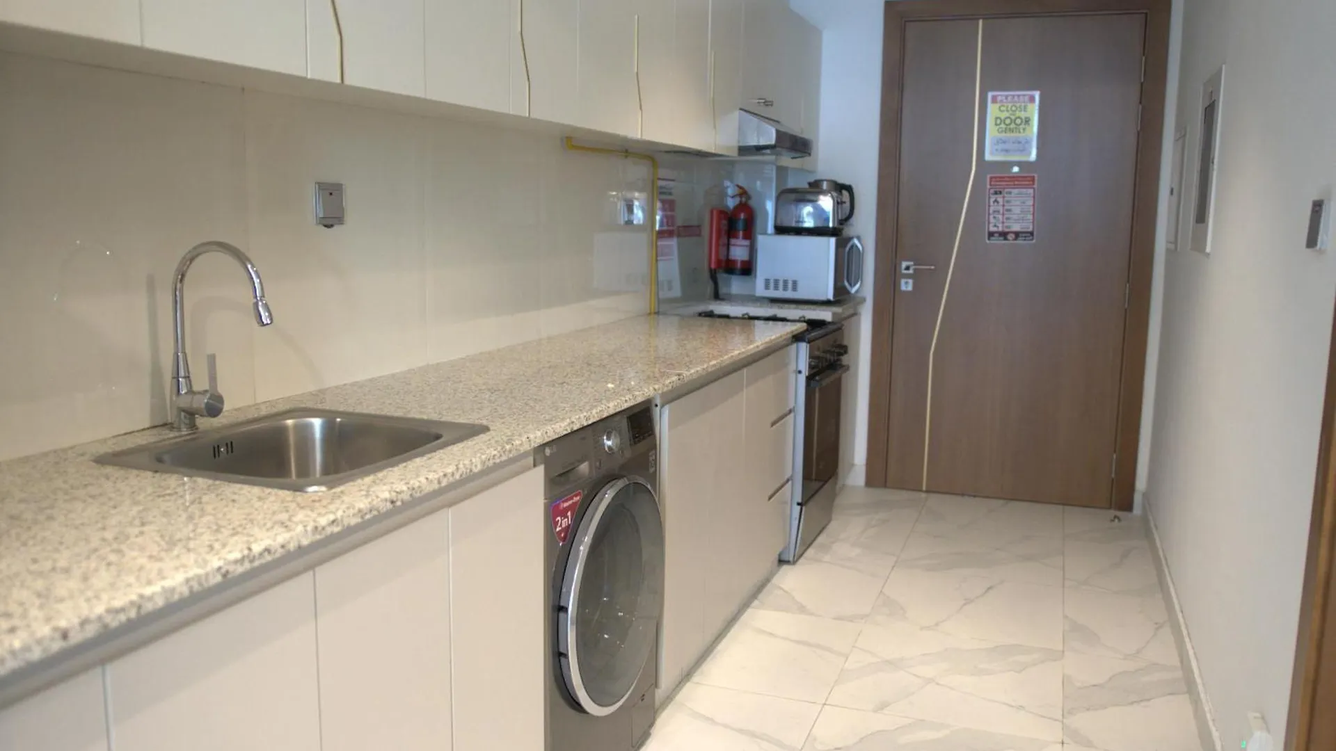 Apartment Iconic Studio Canal & Burj View Central, Scenic Serene Dubai United Arab Emirates