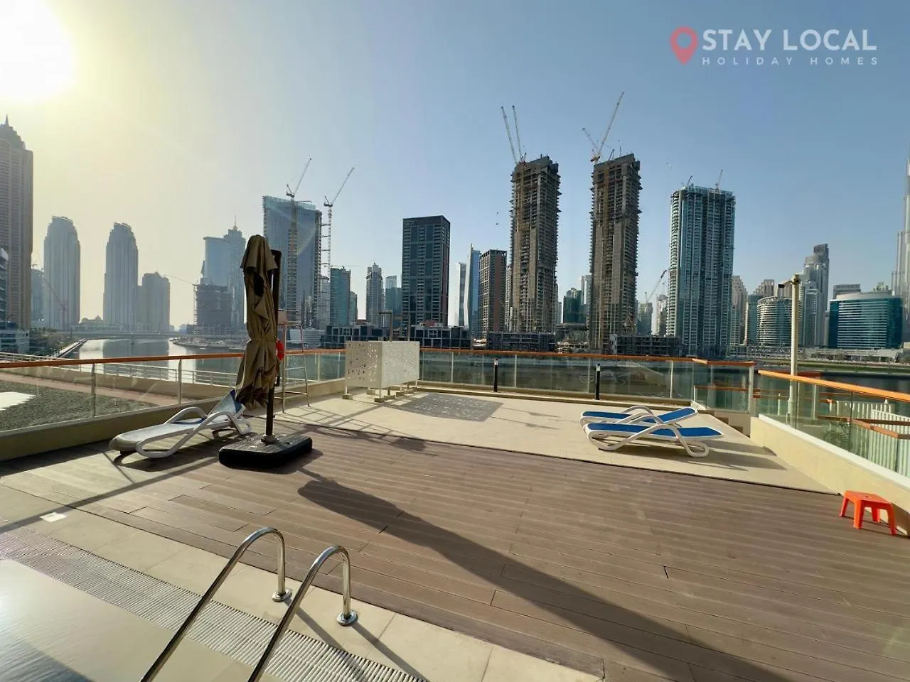 Iconic Studio Canal & Burj View Central, Scenic Serene Dubai 0*,